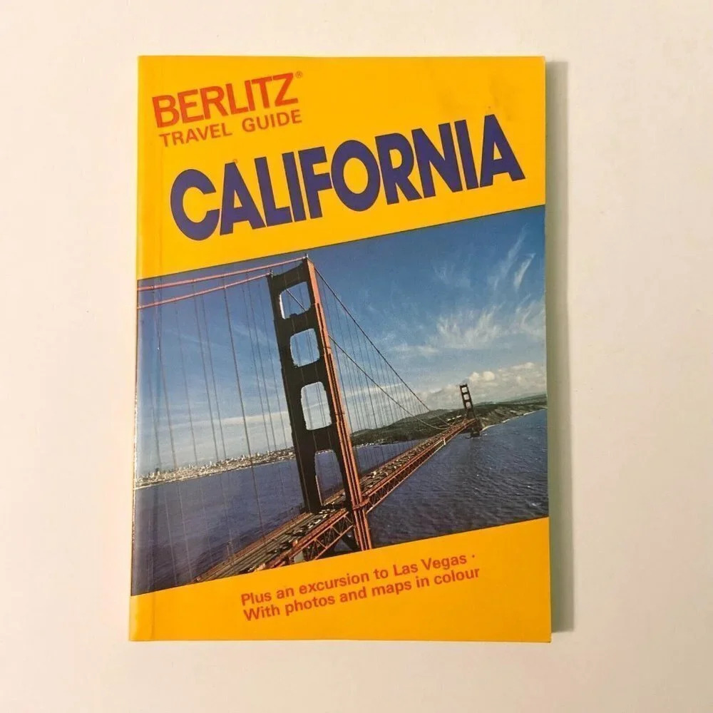 Vintage 1986 Berlitz California Travel Guide Pocket Size Souvenir California
